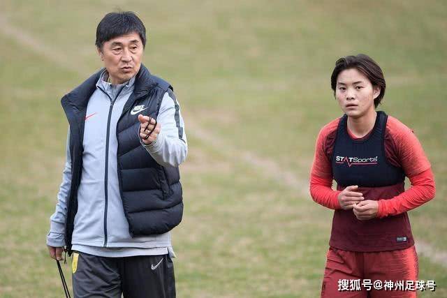 穆里尼奥谈执教皇马：我无需教球员基本技能